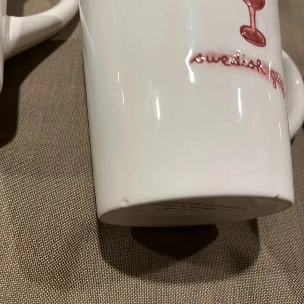 Williams Sonoma Set of 4 Mugs
